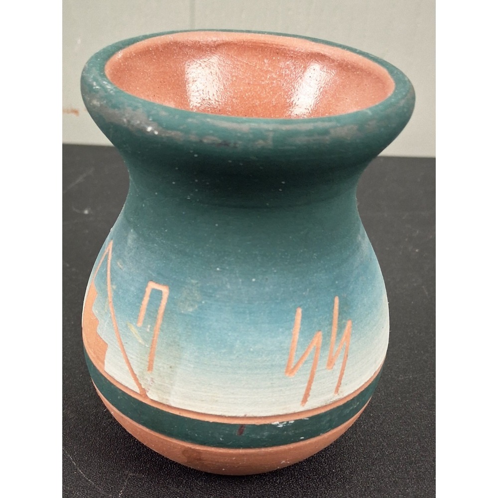 Vintage SWALLOW SIOUX American Indian Pottery Teal Red‎ Clay 4in Vase Signed